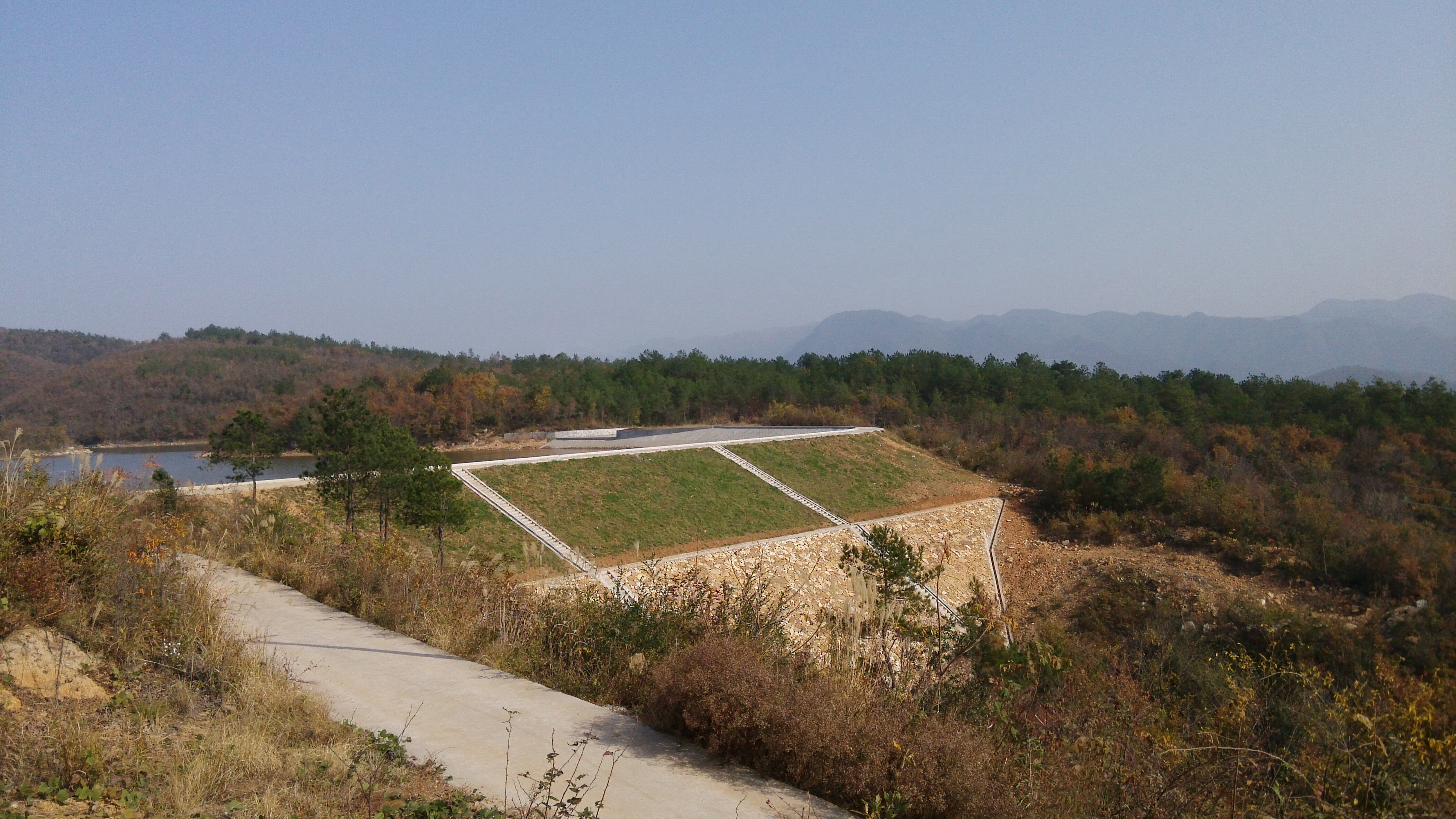 山拓機(jī)電設(shè)備